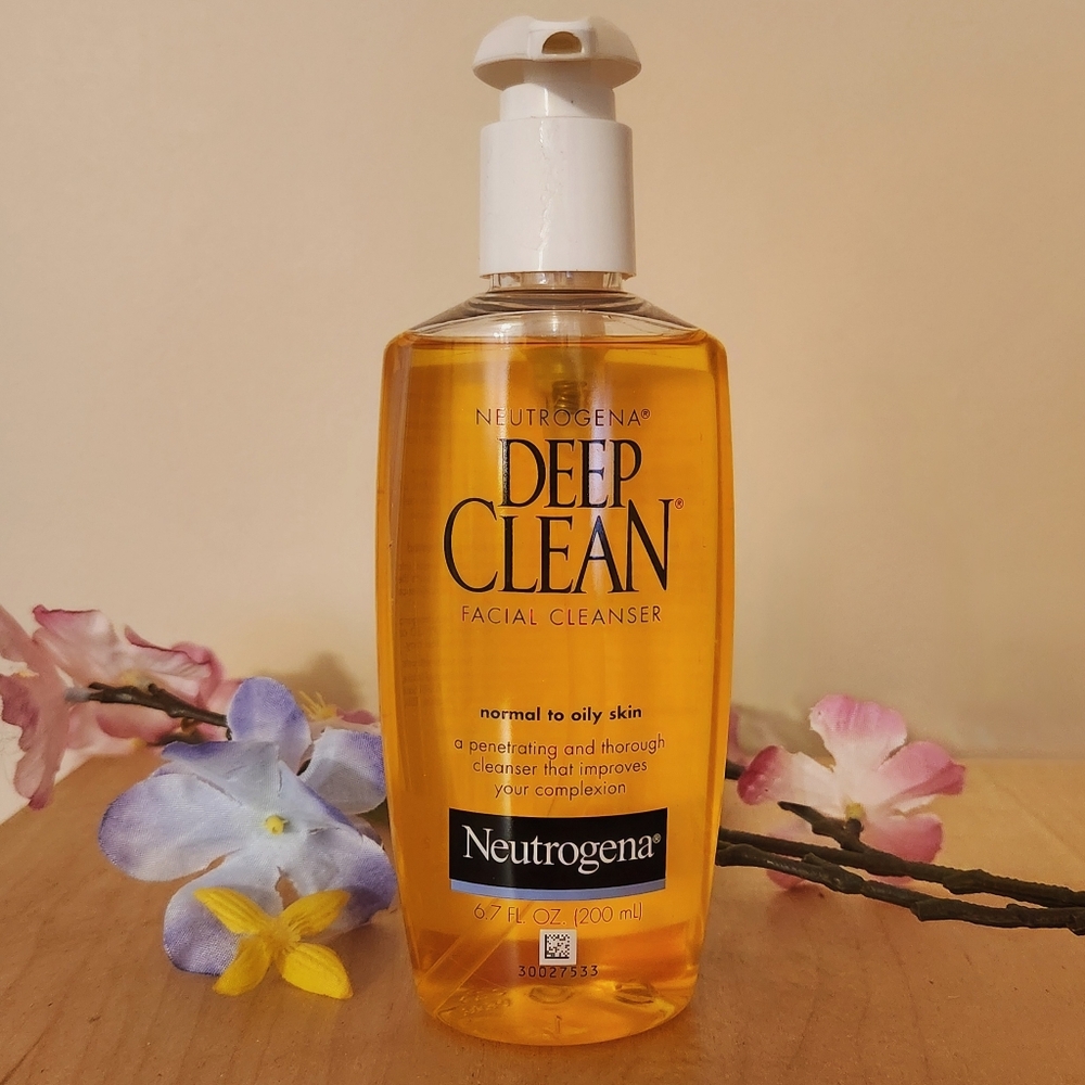 Neutrogena Deep Clean Facial Cleanser Normal To Oily Skin NWT